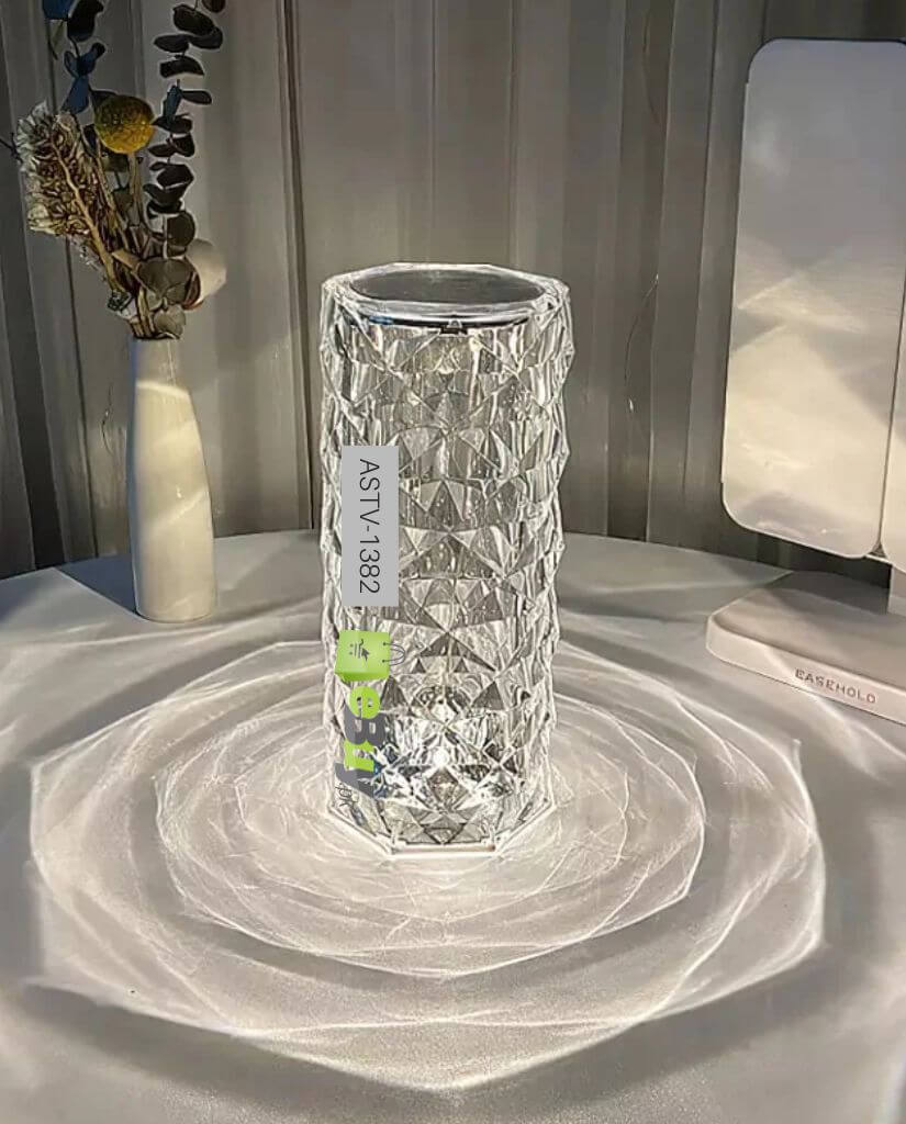 CRYSTAL DIAMOND LAMP